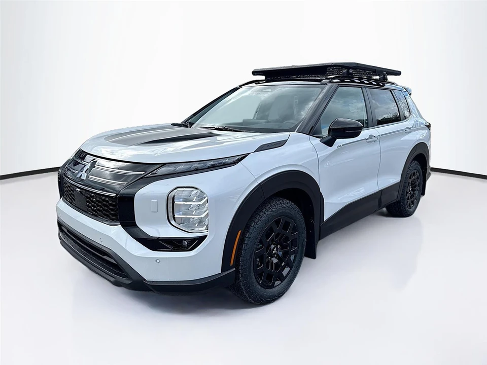 2026 Mitsubishi Outlander - Image 3 of 21