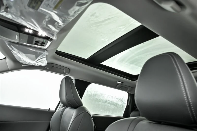 2026 Mitsubishi Outlander - Image 14 of 21