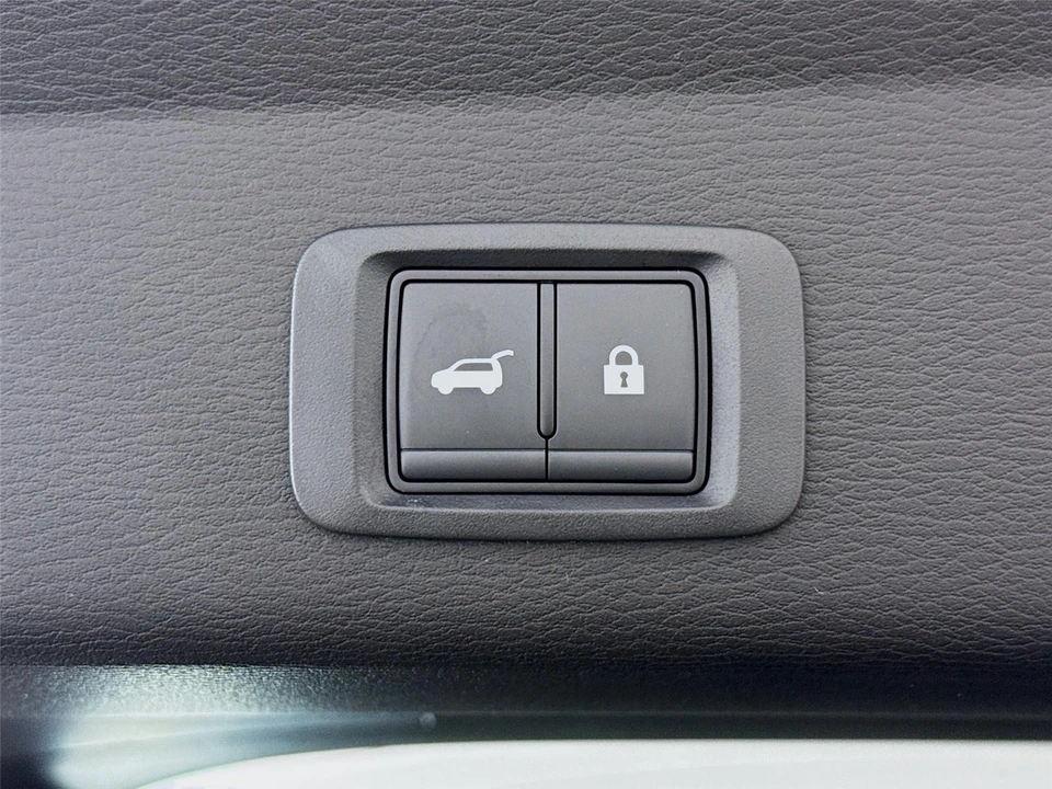 2026 Mitsubishi Outlander - Image 21 of 21