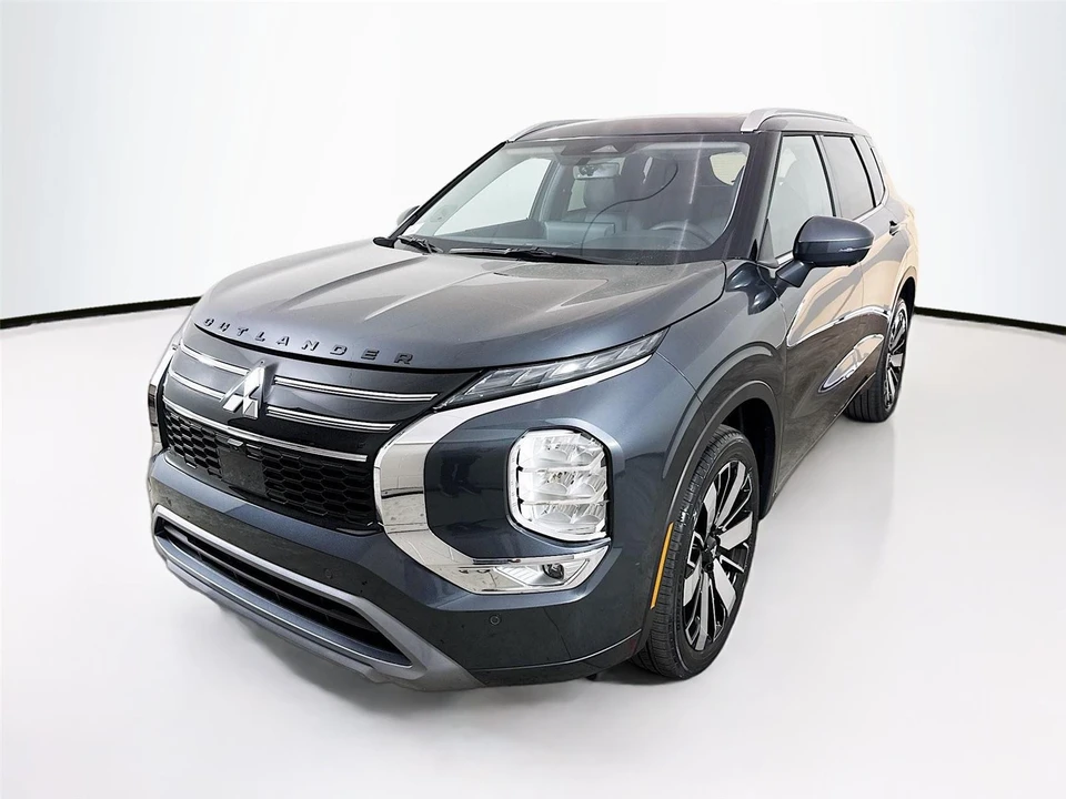 2026 Mitsubishi Outlander - Image 3 of 21