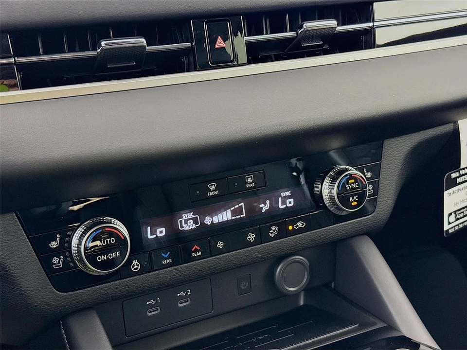 2026 Mitsubishi Outlander - Image 15 of 21