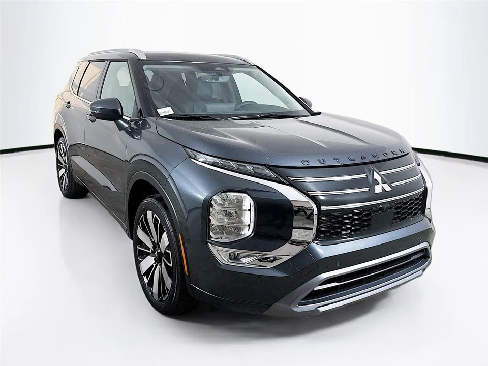 2026 Mitsubishi Outlander - Image 5 of 21