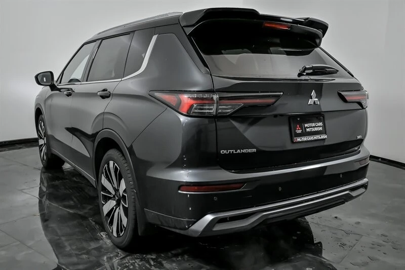 2026 Mitsubishi Outlander - Image 7 of 21