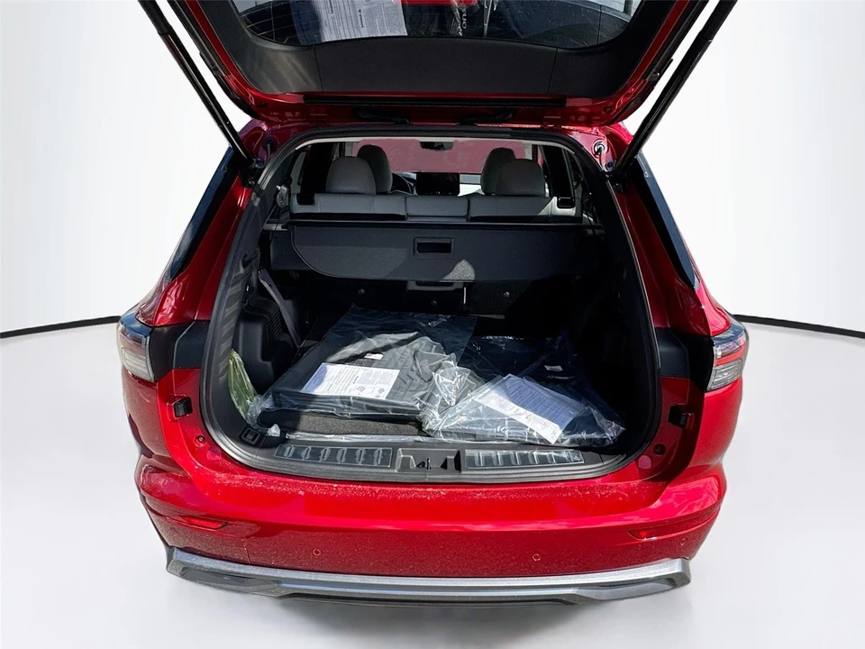 2026 Mitsubishi Outlander - Image 21 of 21
