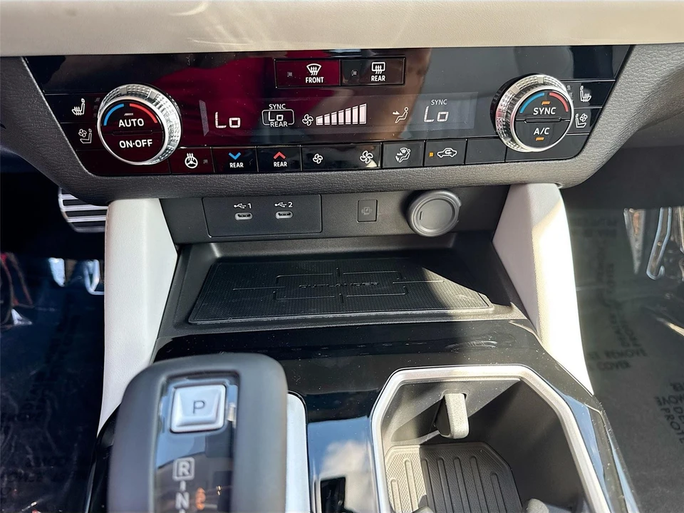 2026 Mitsubishi Outlander - Image 16 of 21