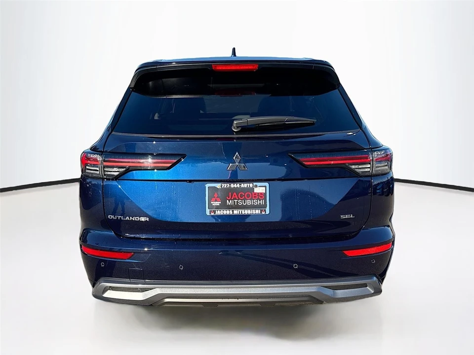2026 Mitsubishi Outlander - Image 6 of 21