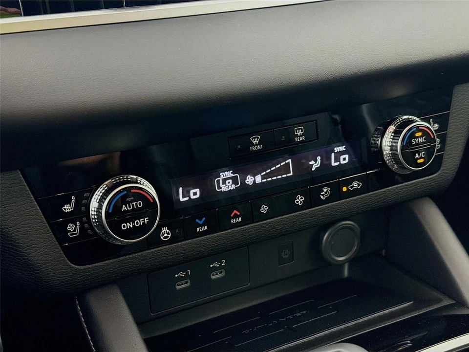 2026 Mitsubishi Outlander - Image 13 of 21