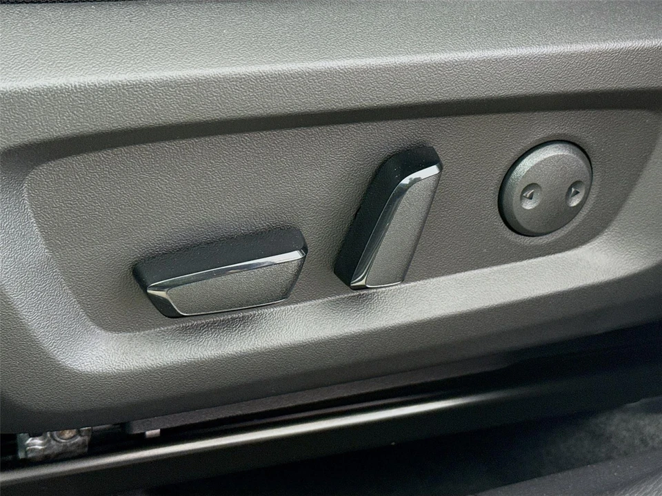 2026 Mitsubishi Outlander - Image 6 of 21
