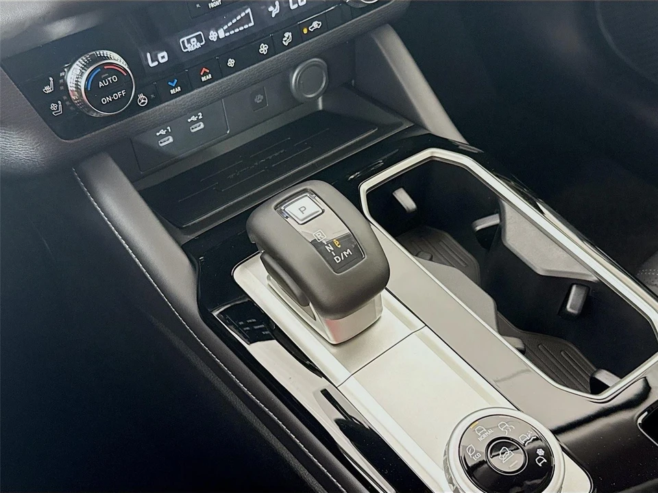 2026 Mitsubishi Outlander - Image 16 of 21