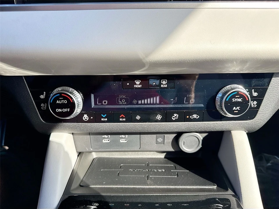 2026 Mitsubishi Outlander - Image 16 of 21