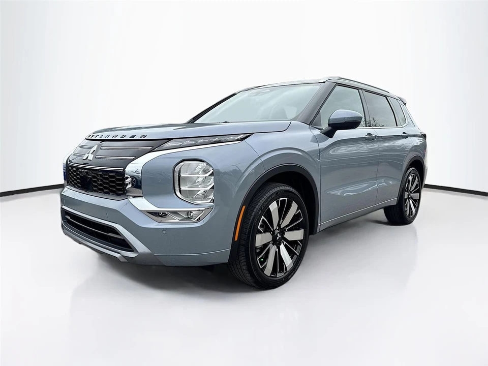 2026 Mitsubishi Outlander - Image 3 of 21