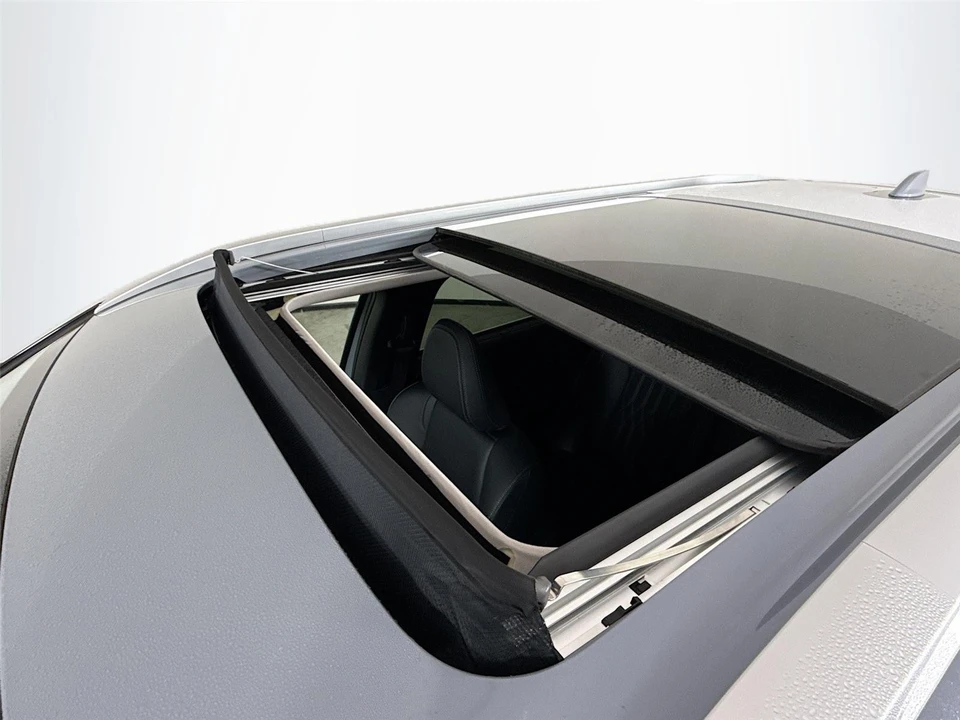 2026 Mitsubishi Outlander - Image 17 of 21