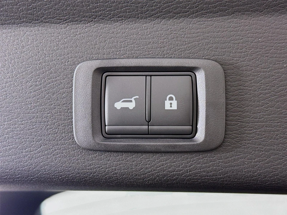 2026 Mitsubishi Outlander - Image 21 of 21