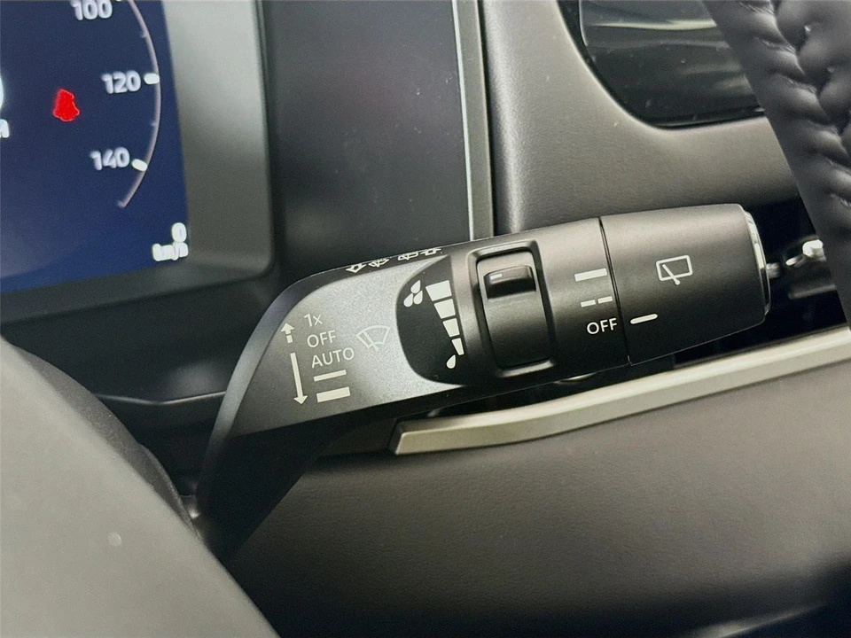 2026 Mitsubishi Outlander - Image 5 of 21