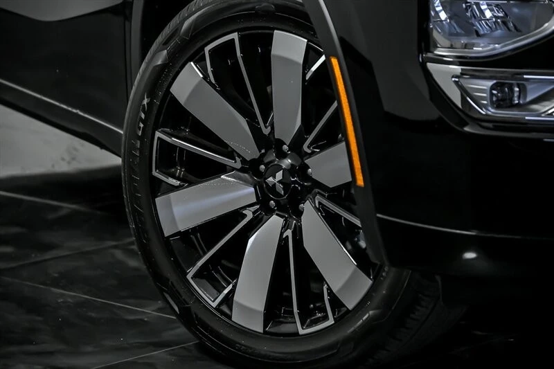 2026 Mitsubishi Outlander - Image 3 of 21