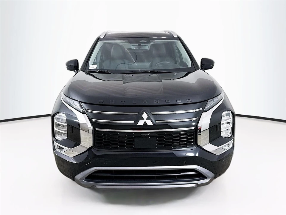 2026 Mitsubishi Outlander - Image 3 of 21