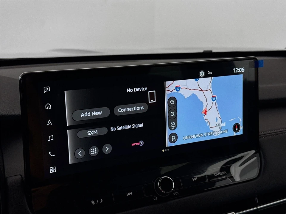 2026 Mitsubishi Outlander - Image 14 of 21