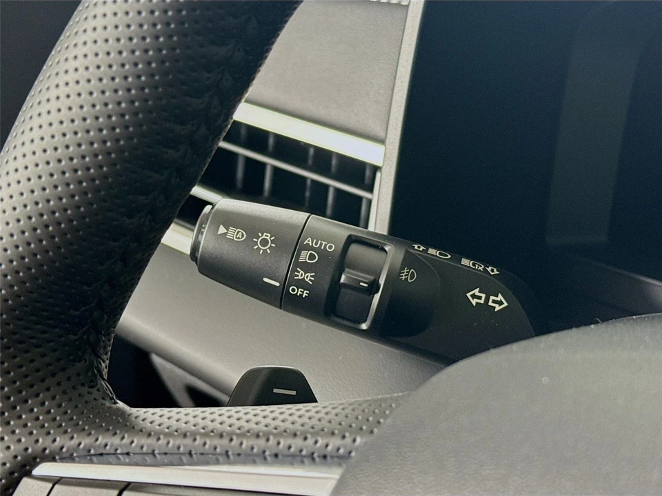 2026 Mitsubishi Outlander - Image 5 of 21