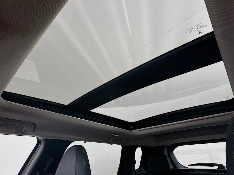 2026 Mitsubishi Outlander - Image 17 of 21