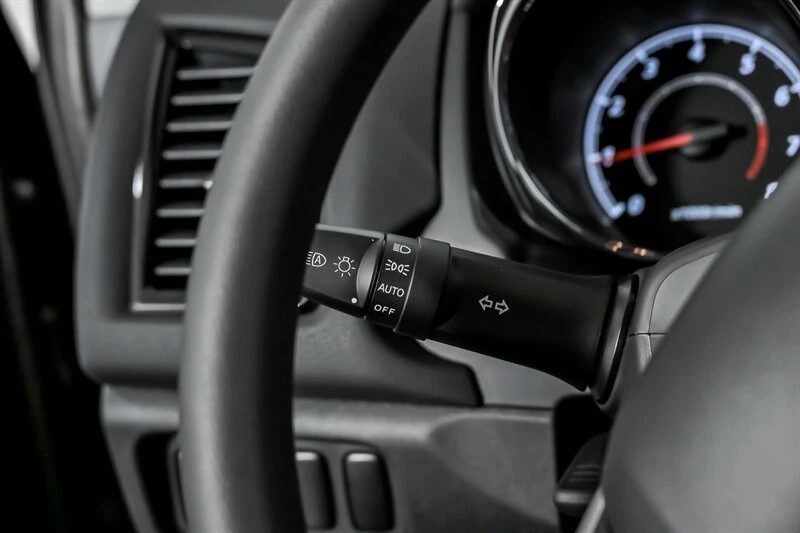 2026 Mitsubishi Outlander - Image 20 of 21