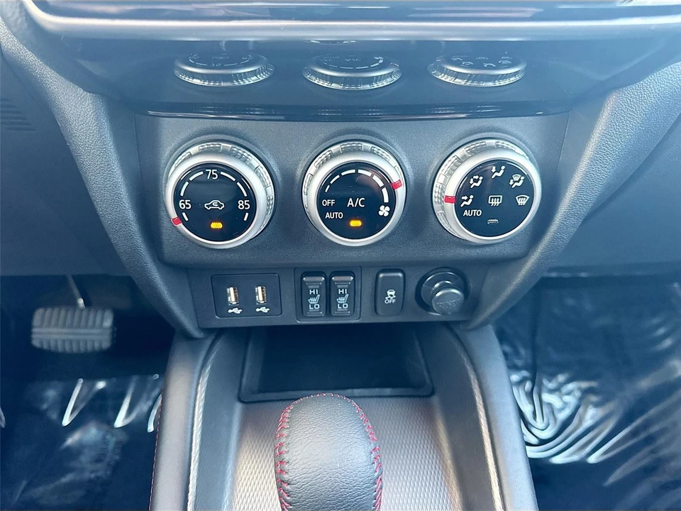 2026 Mitsubishi Outlander - Image 15 of 21