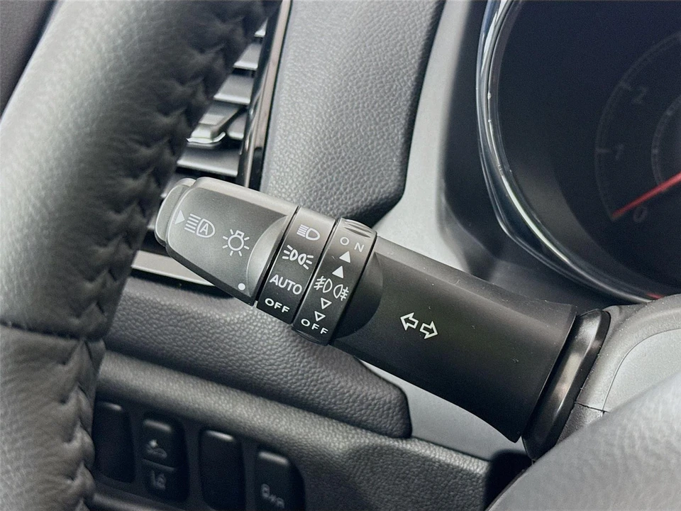 2026 Mitsubishi Outlander - Image 3 of 21