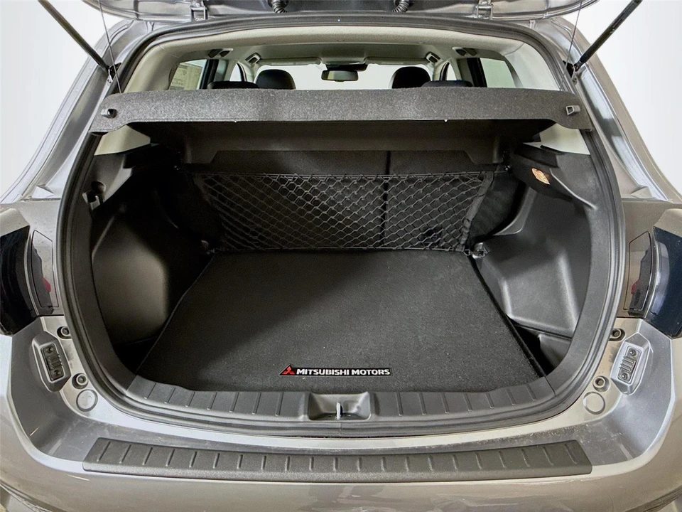 2026 Mitsubishi Outlander - Image 14 of 21