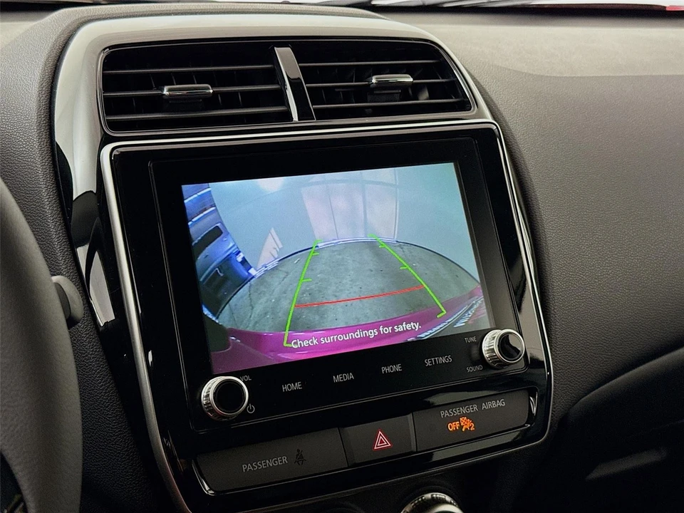2026 Mitsubishi Outlander - Image 13 of 21