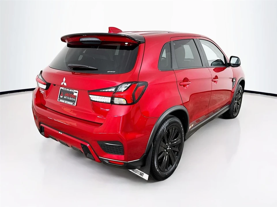 2026 Mitsubishi Outlander - Image 10 of 21