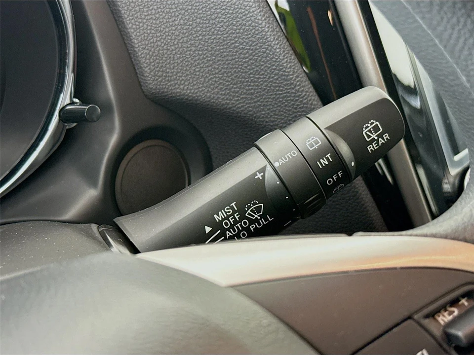 2026 Mitsubishi Outlander - Image 6 of 21