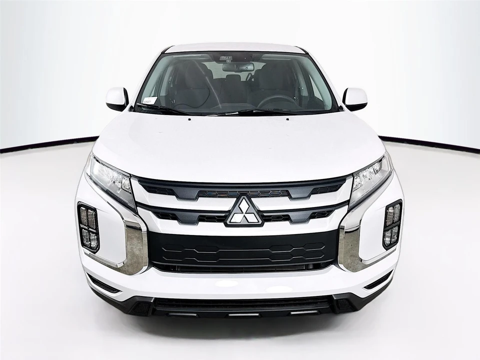 2026 Mitsubishi Outlander - Image 19 of 21