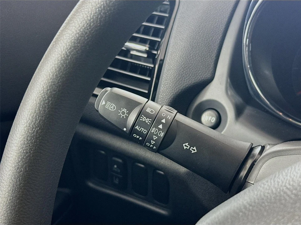2026 Mitsubishi Outlander - Image 4 of 21