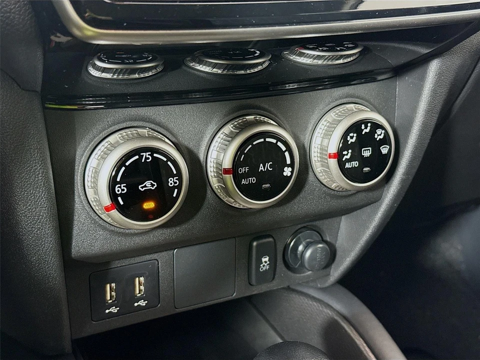 2026 Mitsubishi Outlander - Image 10 of 21