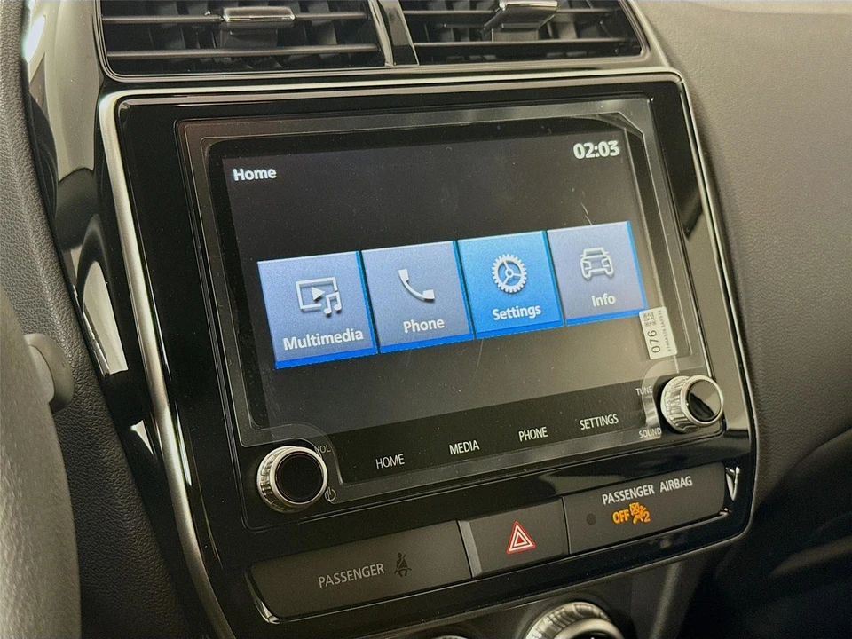 2026 Mitsubishi Outlander - Image 8 of 21