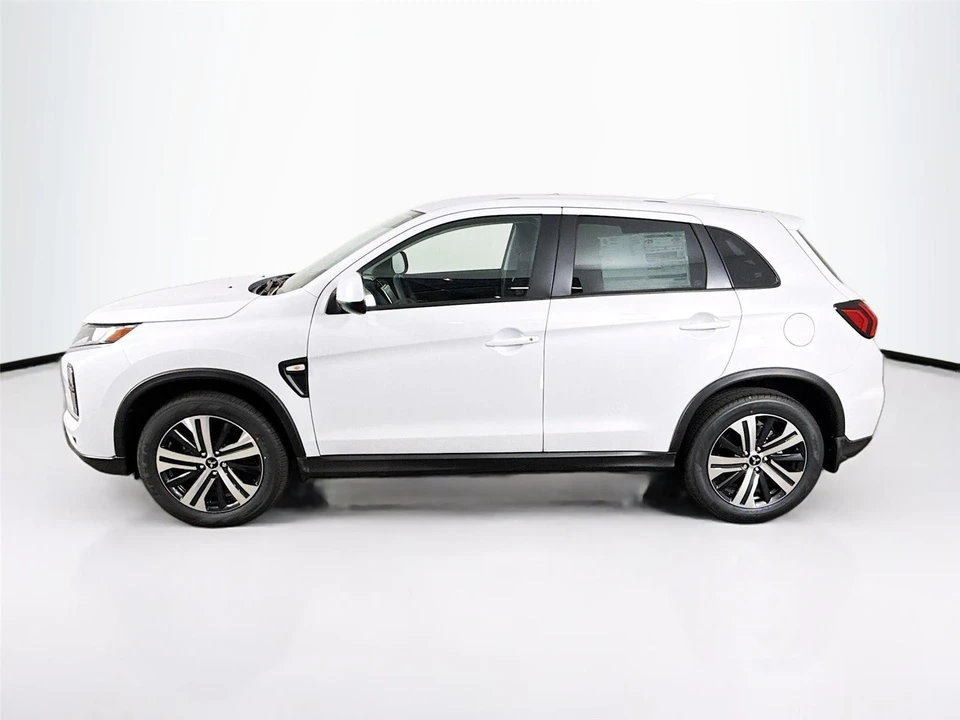 2026 Mitsubishi Outlander - Image 21 of 21