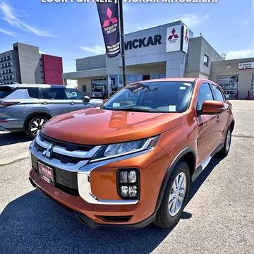 2026 Mitsubishi RVR SE