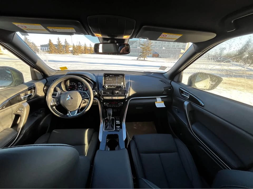2026 Mitsubishi Eclipse Cross - Image 8 of 10