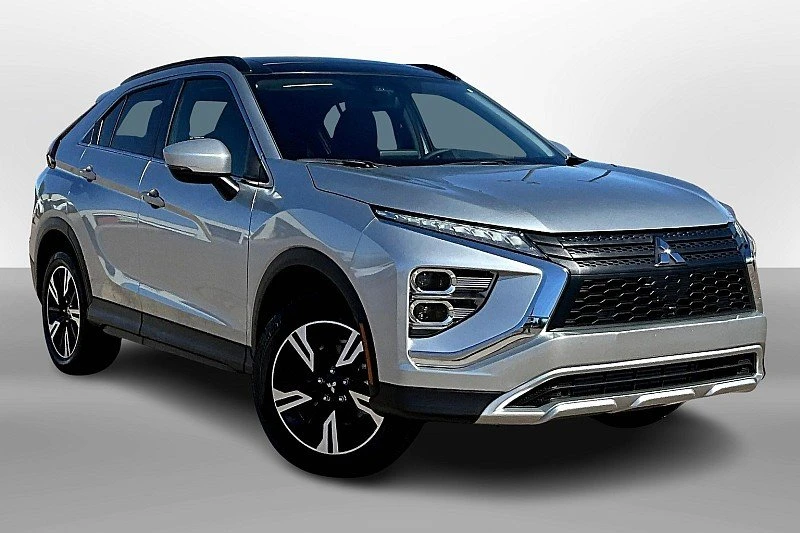 2026 Mitsubishi Eclipse Cross - Image 2 of 12