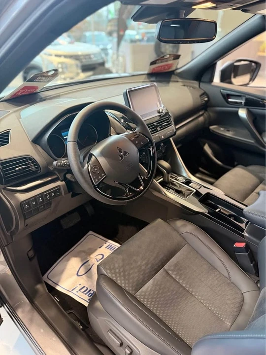 2026 Mitsubishi Eclipse Cross - Image 5 of 10