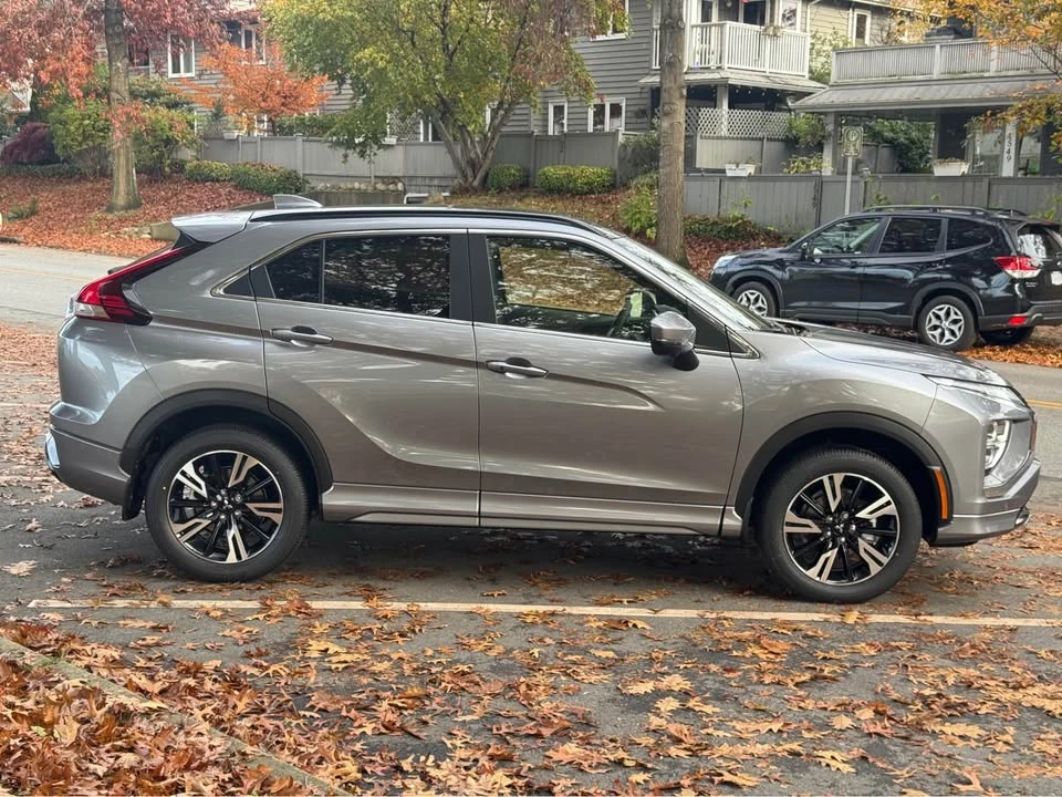 2026 Mitsubishi Eclipse Cross - Image 5 of 9