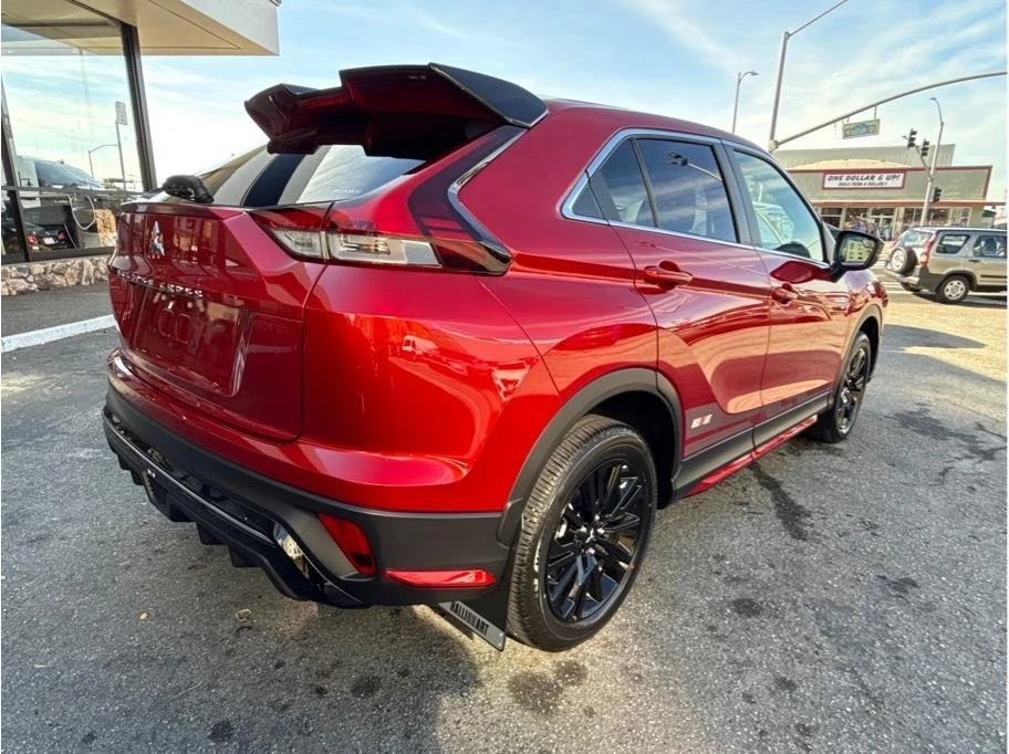 2026 Mitsubishi Eclipse Cross - Image 9 of 16
