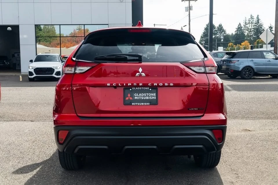 2026 Mitsubishi Eclipse Cross - Image 5 of 20