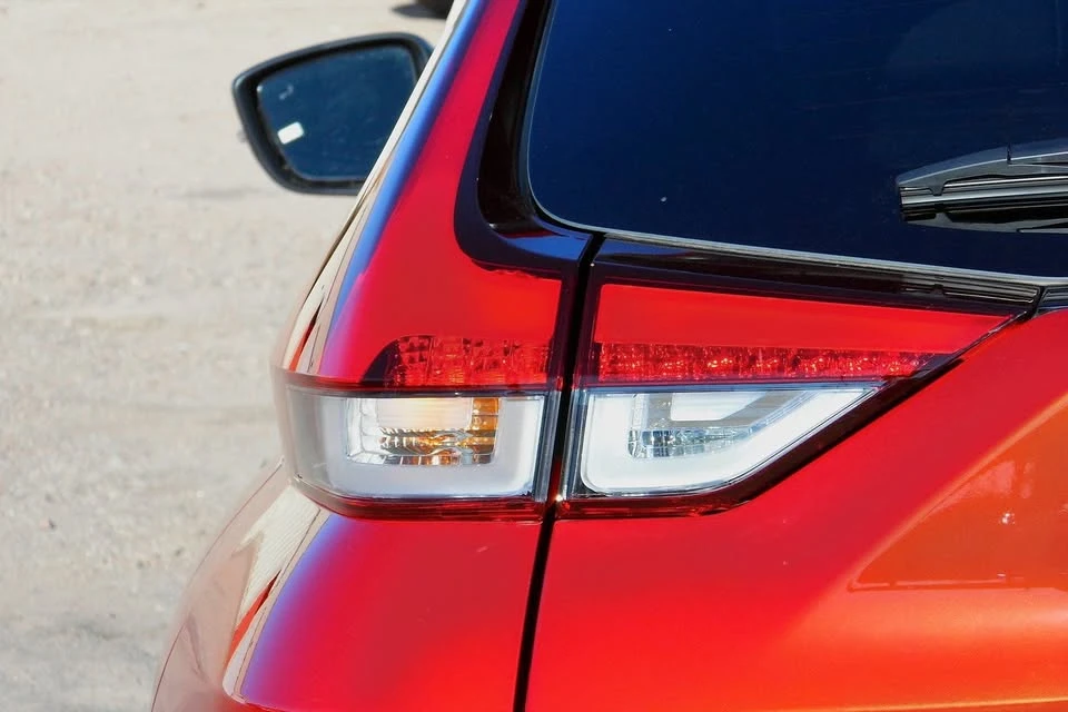 2026 Mitsubishi Eclipse Cross - Image 9 of 19