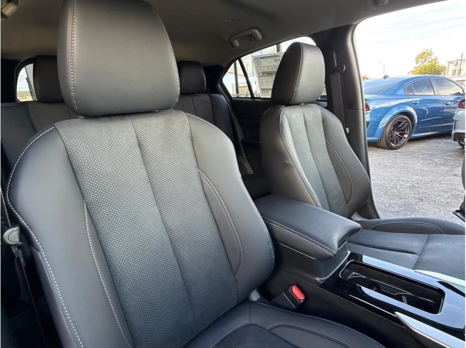 2026 Mitsubishi Eclipse Cross - Image 16 of 19