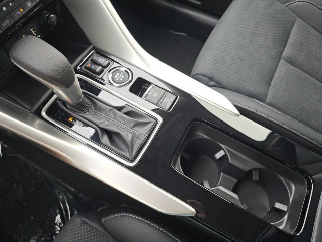 2026 Mitsubishi Eclipse Cross - Image 18 of 18