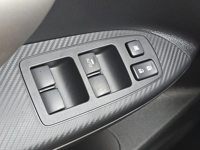 2026 Mitsubishi Eclipse Cross - Image 11 of 18
