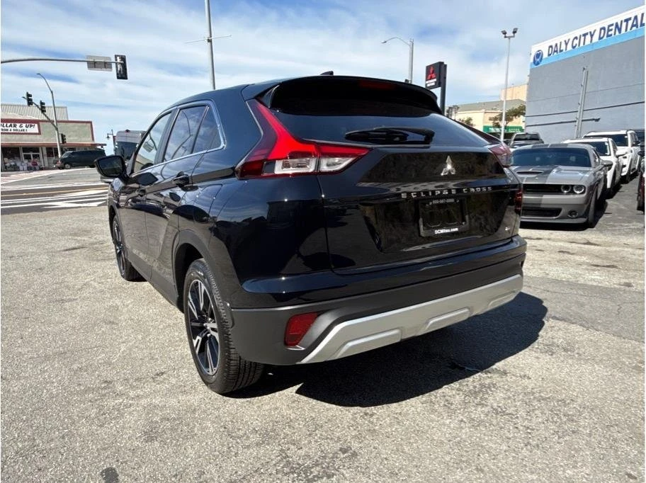 2026 Mitsubishi Eclipse Cross - Image 8 of 19