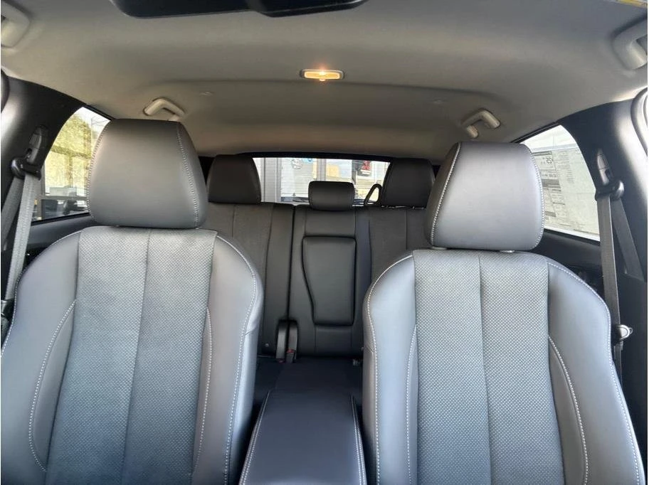 2026 Mitsubishi Eclipse Cross - Image 17 of 19