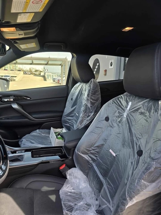 2026 Mitsubishi Eclipse Cross - Image 10 of 16