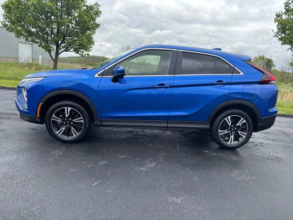 2026 Mitsubishi Eclipse Cross - Image 2 of 10